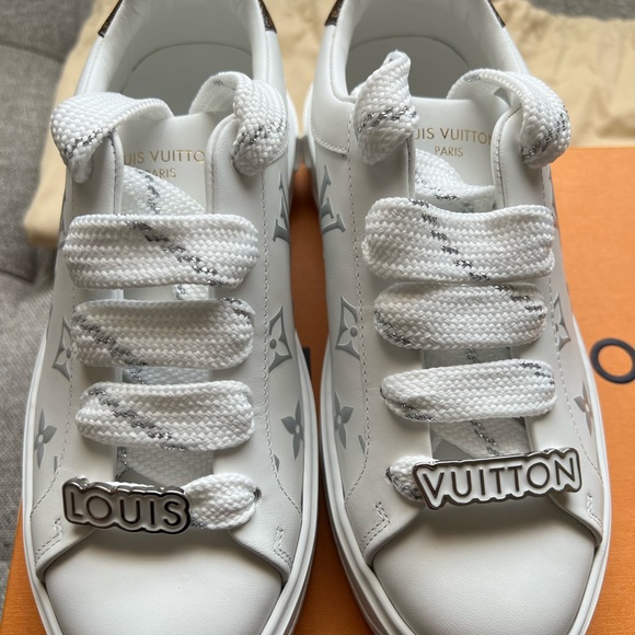 Louis Vuitton Time Out Sneaker - Picture 2 of 4